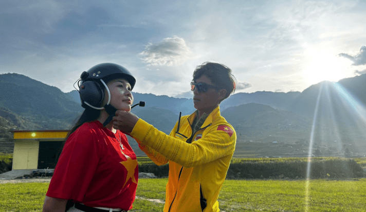 Phi công MINH VÕ selfie