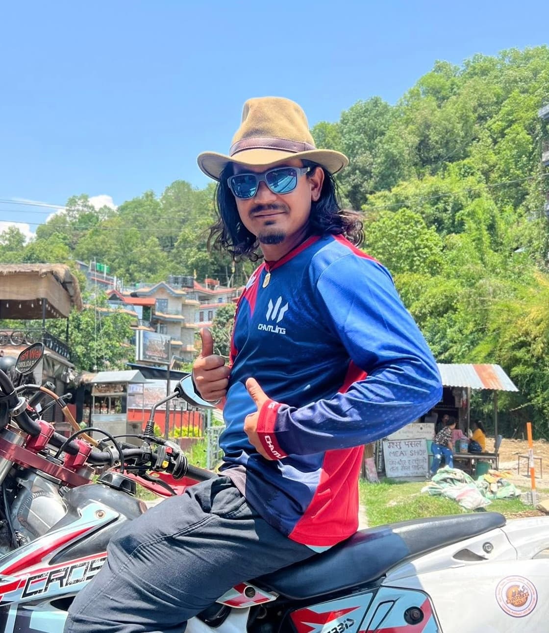 SUBASH THAPA - Acro Pilot, SIV Instructor, PPG Pilot tại Mebayluon Paragliding