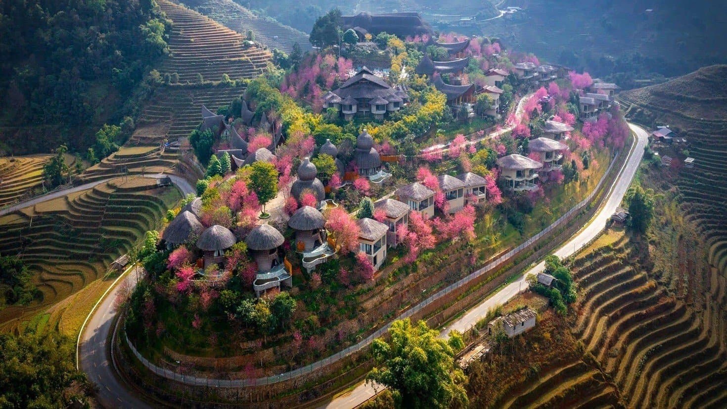 Garrya Mù Cang Chải: khu nghỉ dưỡng giữa ruộng La Pán Tẩn