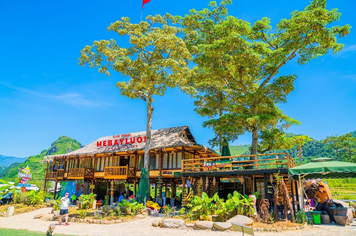 Clubhouse Mebayluon