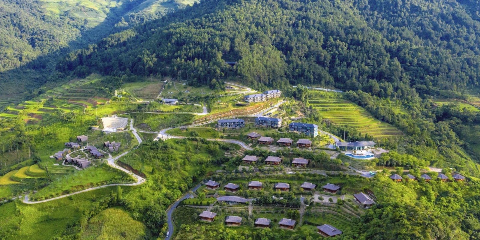 Tú Lệ: Le Champ Resort, suối khoáng nóng và đường trượt zipline
