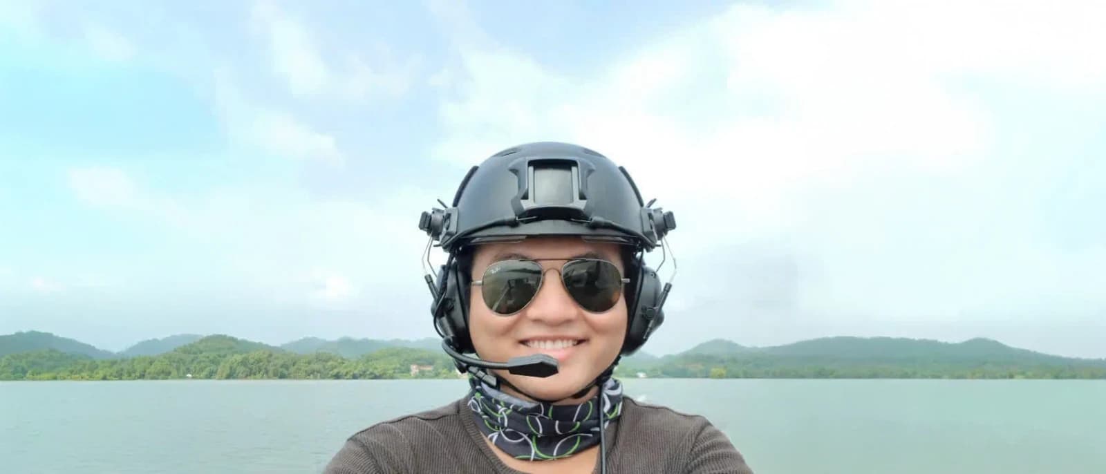 Pilot Vu Chien Thang — A Life in the Air