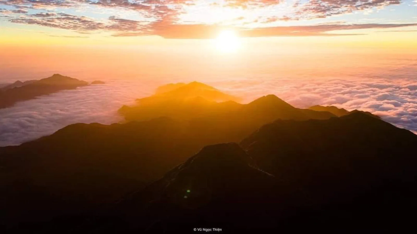 Lung Cung Peak 2,913 m: 2-Day Trek from Tu Le, Mu Cang Chai