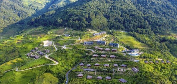 Tú Lệ: Le Champ Resort, suối khoáng nóng và đường trượt zipline