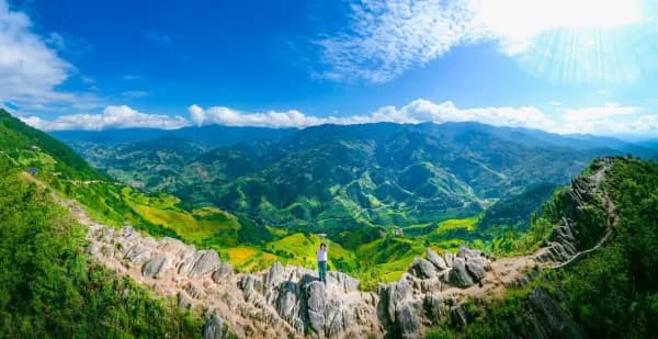 Sống Lưng Khủng Long Mù Cang Chải: đường lên, góc ngắm