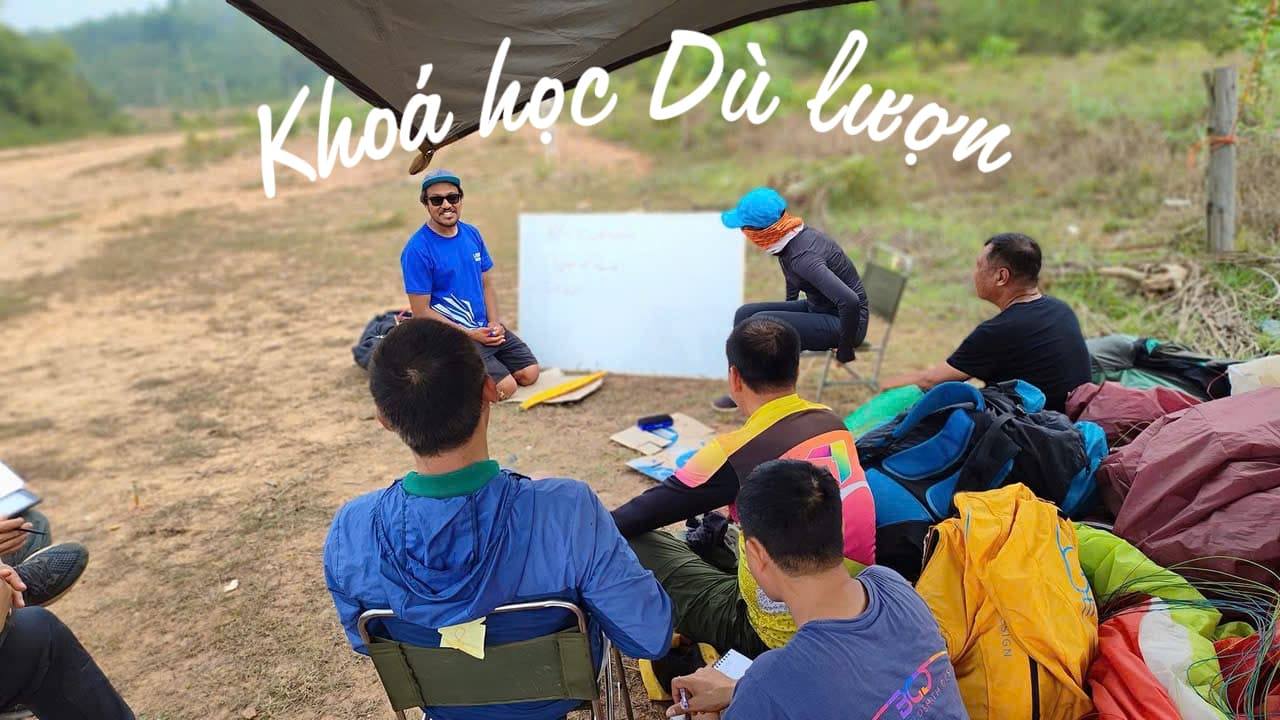 Khoá học dù lượn 1 kèm 1 cùng huấn luyện viên