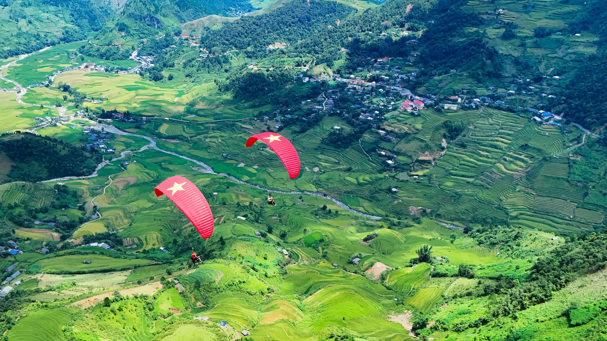 Top 3 Most Beautiful Paragliding Destinations in Vietnam