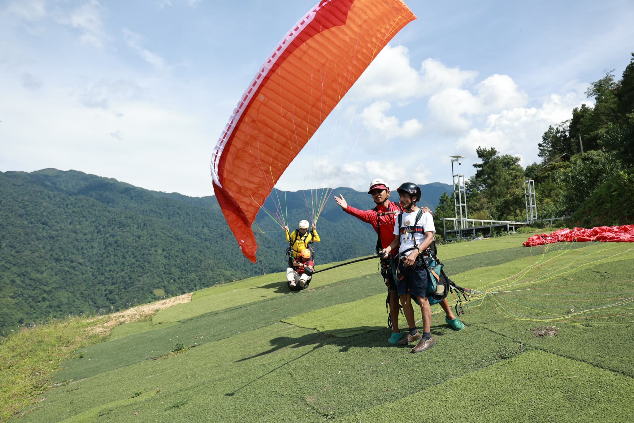 13 Common Myths About Paragliding — What's Actually True?