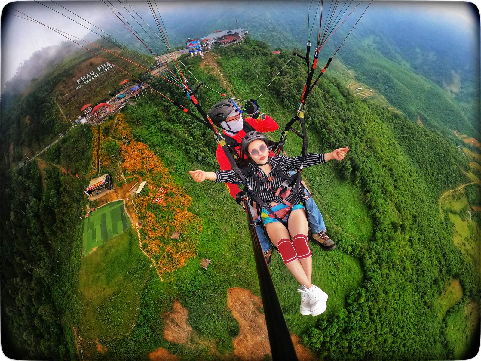 Paragliding in Mu Cang Chai 2026: Prices, Best Season and the Complete Guide from the Khau Pha Flight Team